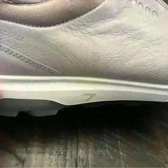 Ecco Golf Hybrid 3 Biom Gor Tex Yak Leather Golf Shoe Beige Size 40 Extra Width - Picture 9 of 10